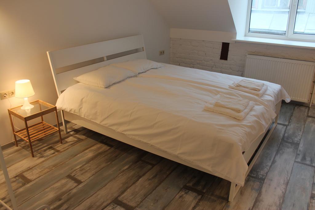 Three-Bedroom Apartment On Peldu 19 Riga Exterior photo