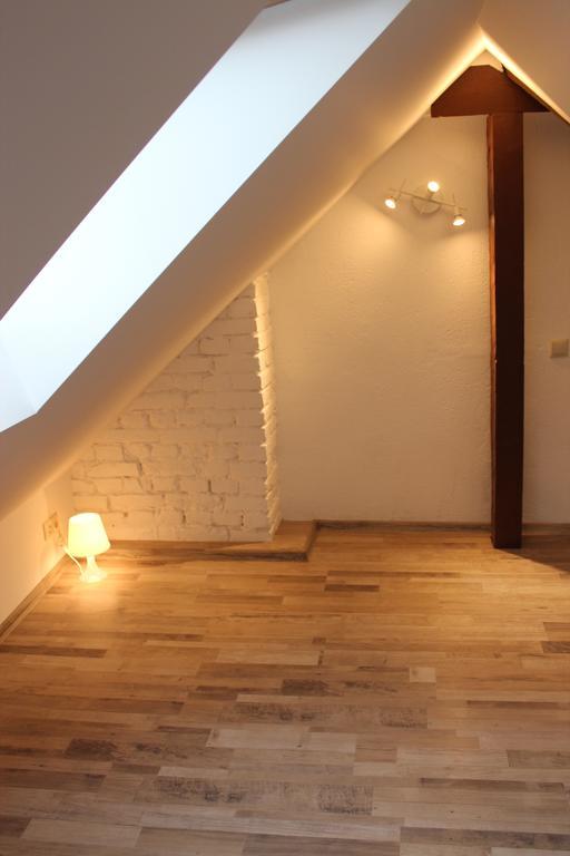 Three-Bedroom Apartment On Peldu 19 Riga Exterior photo