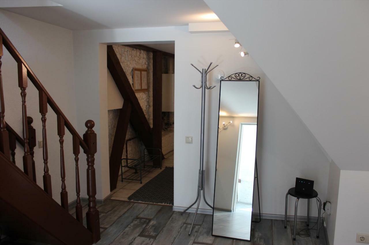 Three-Bedroom Apartment On Peldu 19 Riga Exterior photo